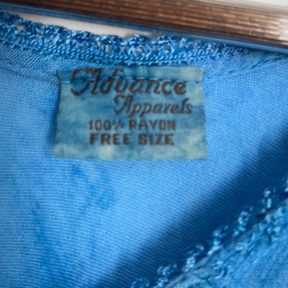 Blouse - Picture 5 of 6